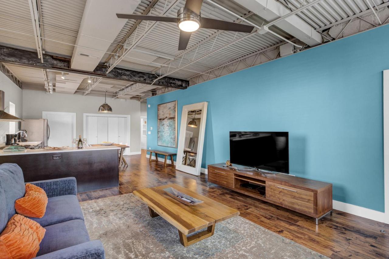 A Friendly Staycation - Downtown Greensboro Close To Major Attractions! Экстерьер фото